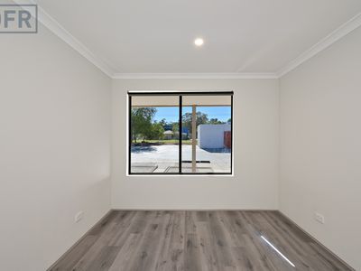 14 Crompton Road, Rockingham