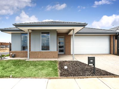 64 Riland Boulevard, Tarneit