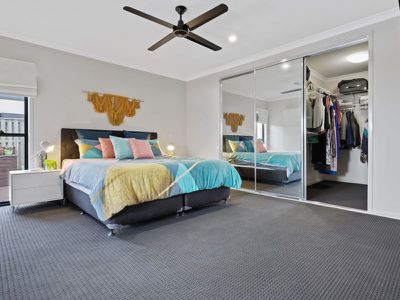 6 Benz Link , Upper Coomera