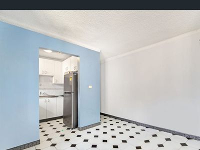 2 / 14 Forbes Street, Warwick Farm