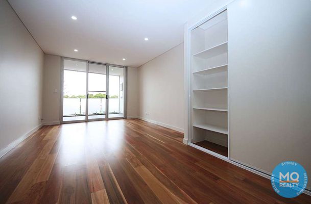 201 / 50 East Street, Five Dock