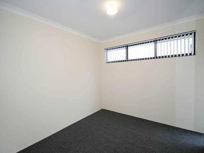 11 Linkwater Pass, Southern River