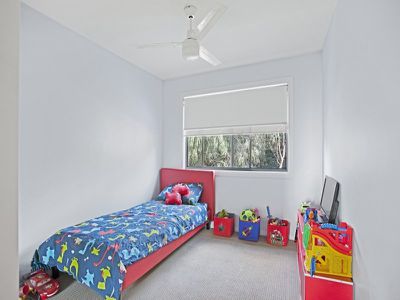 17 Amphora Dr, Balcolyn