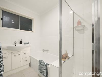2 / 110-111 Railway Place, Williamstown