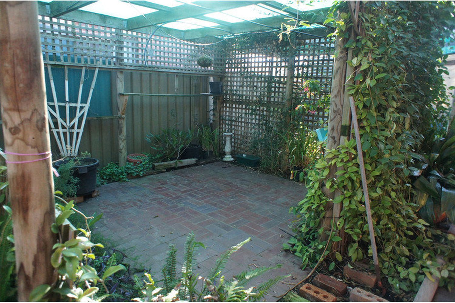 14 Burgess Street, Horsham