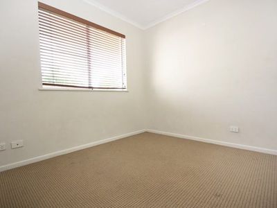 12 / 16-18 Smith Street, Cairns North