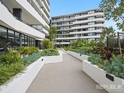 2408 / 1 Grant Avenue, Hope Island