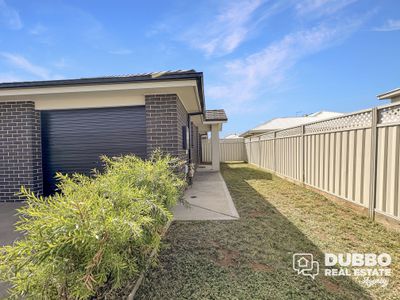 13a Lansdowne Drive, Dubbo