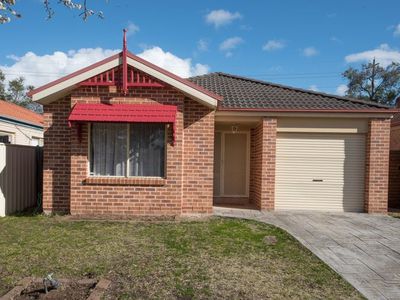 4 Sandover Court, Wattle Grove