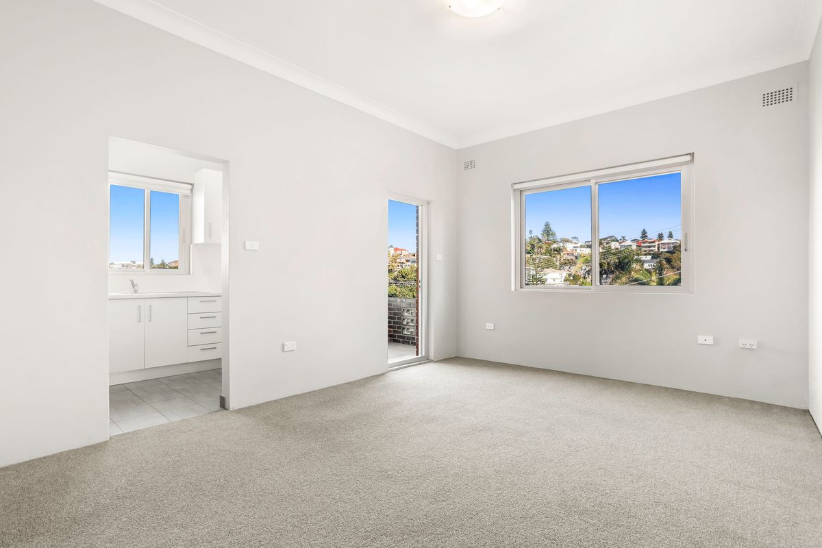 1 / 10 Carlisle Street, Tamarama