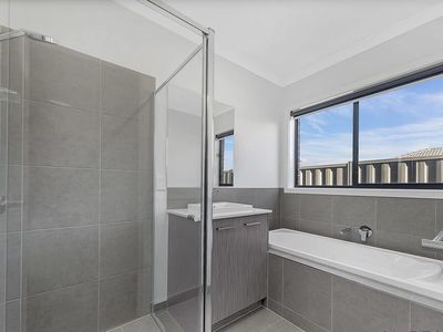 18 Caucasus Street, Truganina