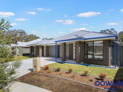 1 / 4 Emerald Close, Medowie