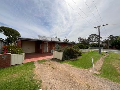 2A Lewis Street, Euroa
