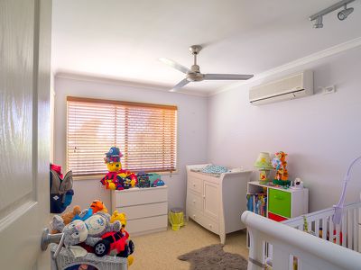 6 CARMEL COURT, Point Vernon
