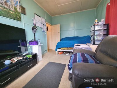 15 STEPHENS STREET EAST, Murgon
