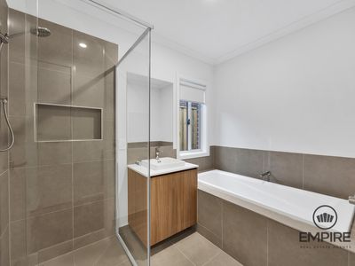 58 Grevillea Circuit , Clyde