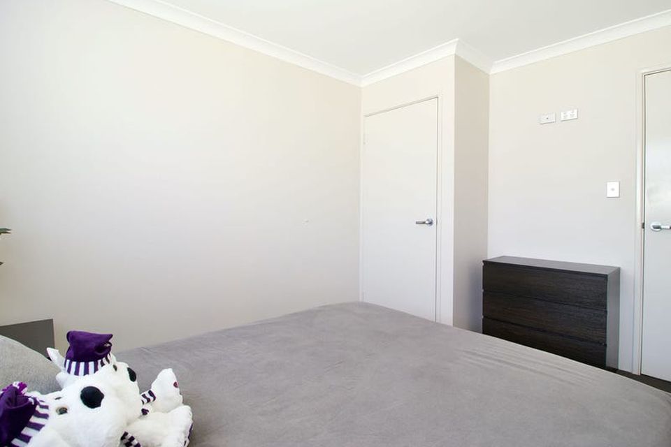 2 Tide Way , Singleton