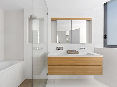 76 / 68 Sir John Young Crescent, Woolloomooloo
