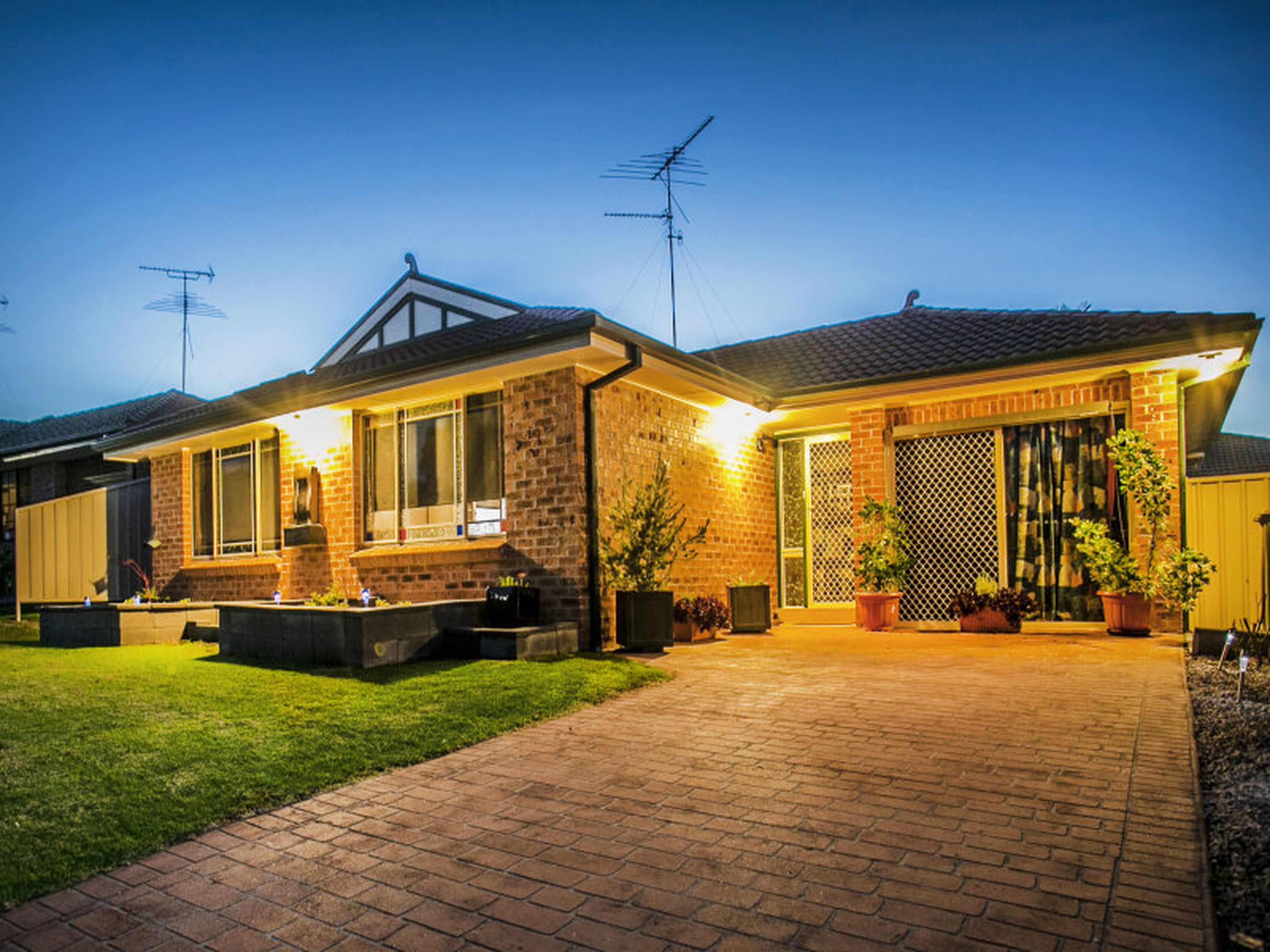 3 Viola Place, GLENMORE PARK