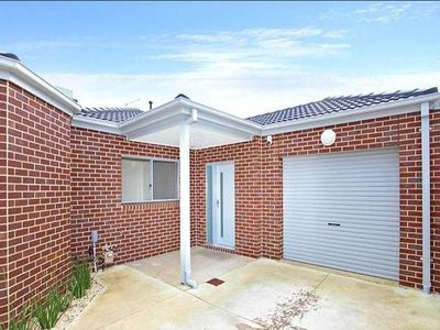 3 / 64 George Street, St Albans
