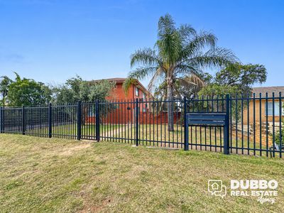 2 / 17 Elizabeth Street, Dubbo