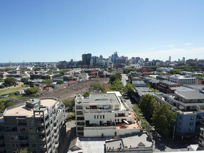 1002 / 1B Lawson Square, Redfern