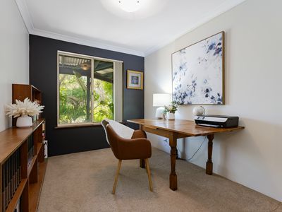 8 Boronia Road, Banjup