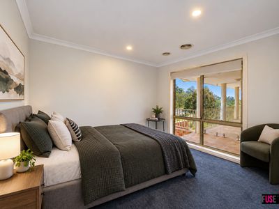 2 Camphorwood Close, Jerrabomberra