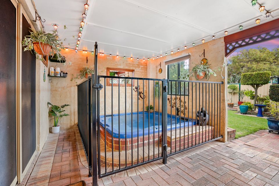 19 Conway Loop, Waikiki