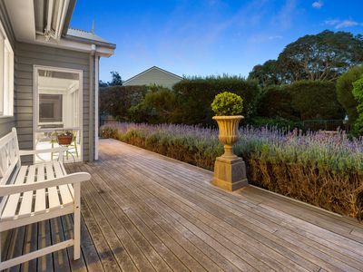 33 Phillipa Street, Blairgowrie