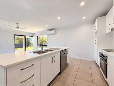 21 Turner Avenue, Atherton