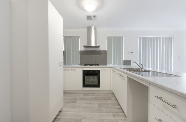 99 Weathering Cres, Baldivis