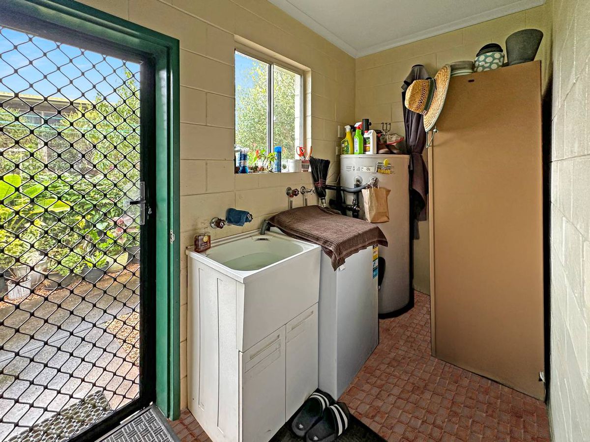 1 / 30 Hillview Circuit, Atherton