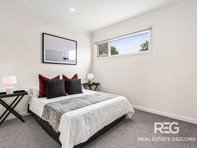 35 SEAVIEW PARADE, Belmont