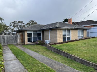 15 Karana Avenue, Grovedale
