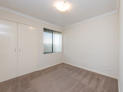 86C Walter Road West, Bedford