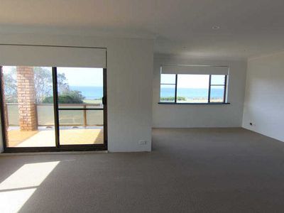 3   100 Head Street, Forster