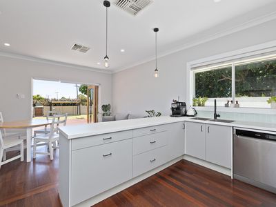 27 Thorsager Street, Coolbellup