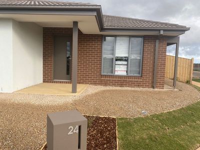 24 Gilfillan Circuit, Thornhill Park