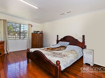 33 Cypress St, Inala
