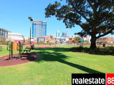 37 / 180 Stirling Street, Perth