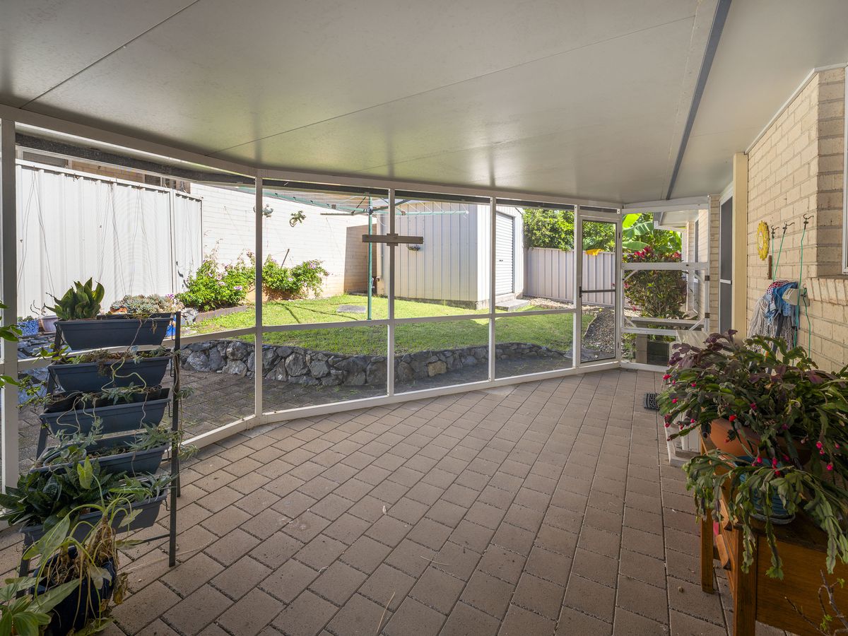1 / 28 Melaleuca Avenue, Woolgoolga