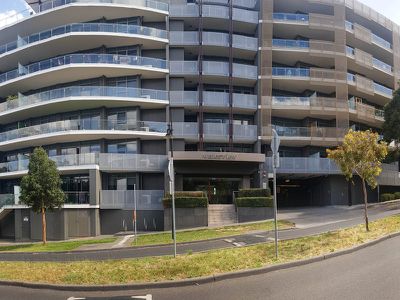 407 / 60 Edgewater Boulevard, Maribyrnong