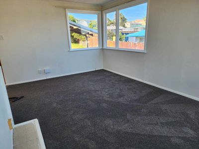 142A Warspite Avenue, Waitangirua