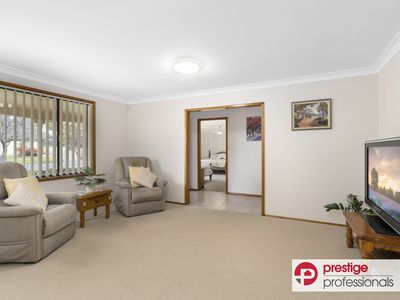 21 Bungarra Crescent, Chipping Norton