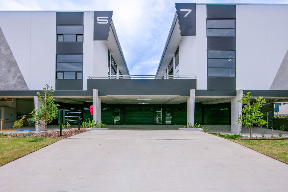 Units 8-12 / BASE Workspaces - 10 Think Road, Townsend