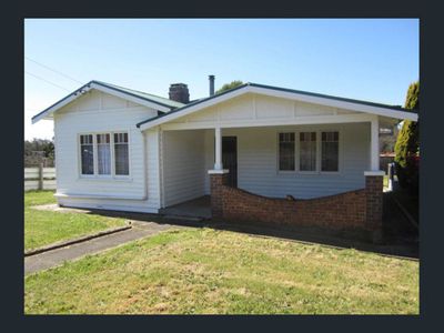 3058 West Tamar Highway, Loira