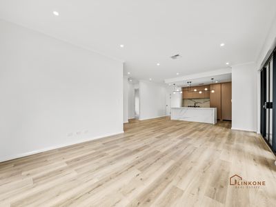 10 Brolga Promenade, Willetton