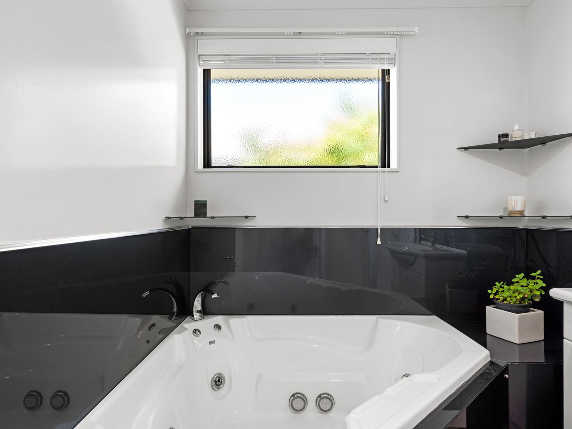 15 Kingsford Drive, Stoke