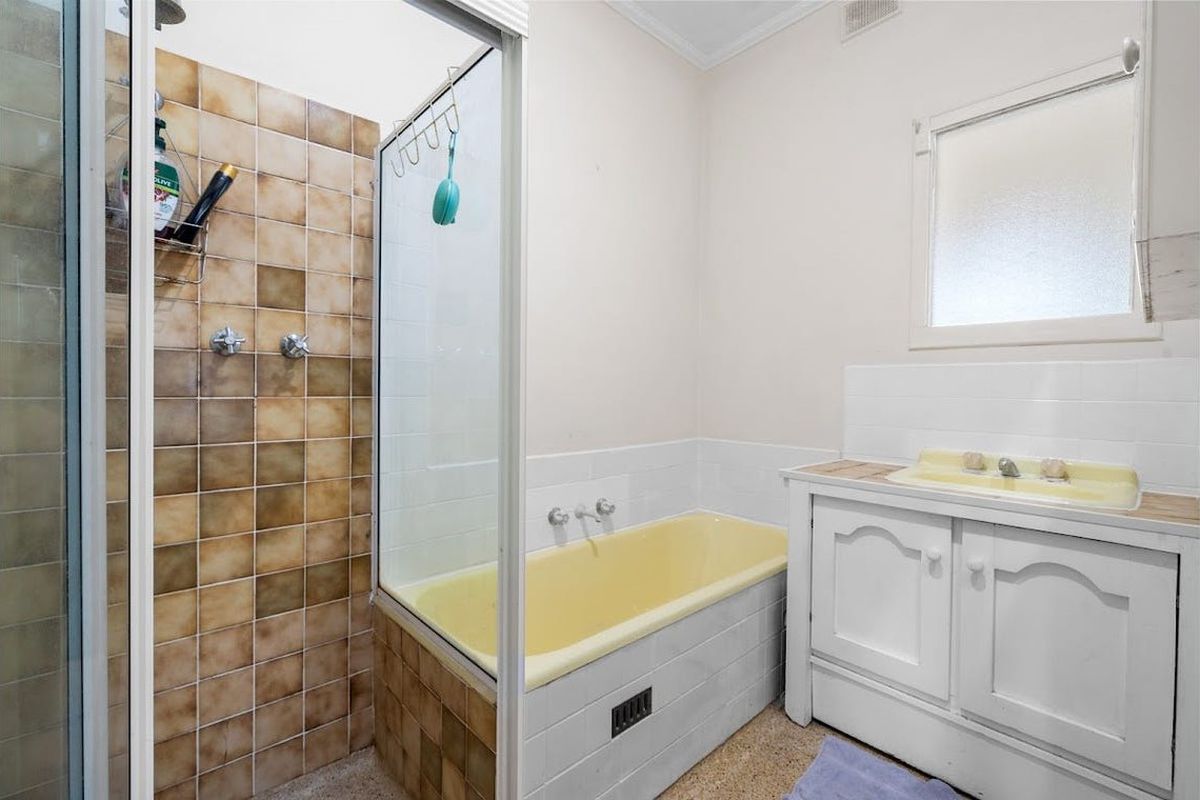 109 Whites Road, Salisbury North